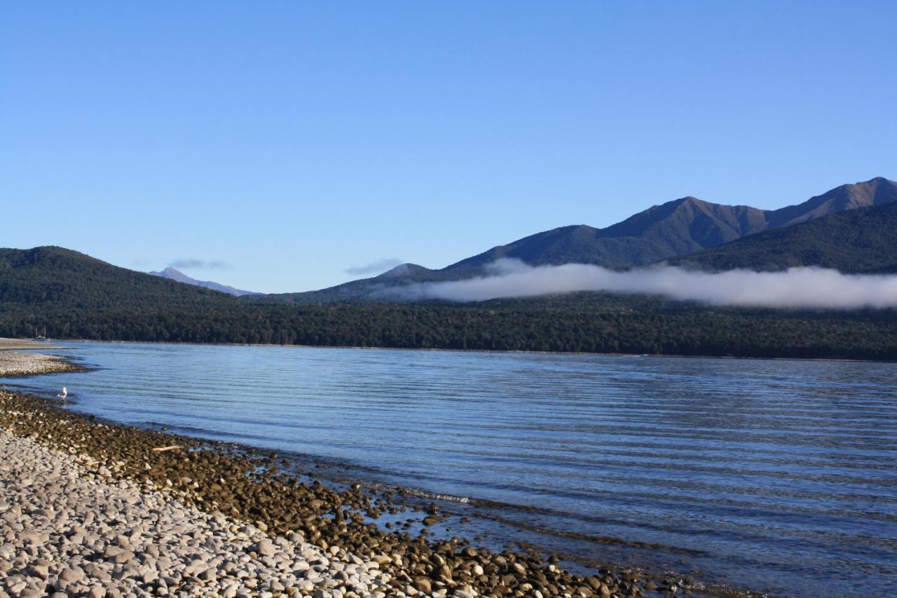 Classic A-Frame On Milford Te Anau Zewnętrze zdjęcie